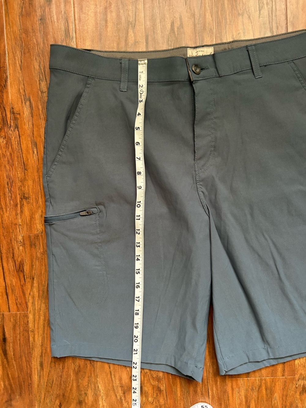 Weatherproof Vintage Tech Outdoor Shorts With Pockets - Picture 6 of 12
